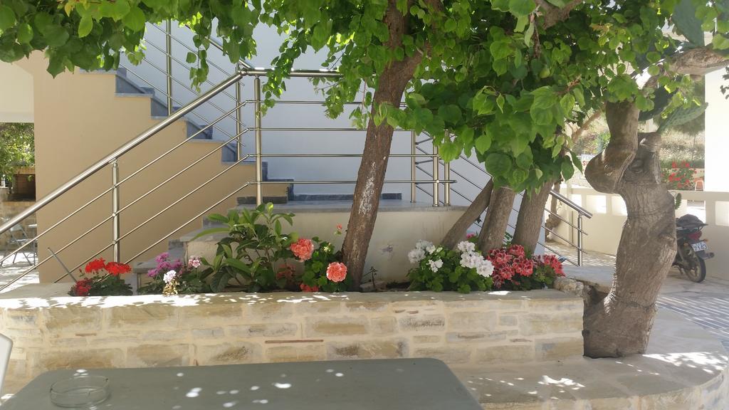 Antonios Hotel Apartments Матала Екстериор снимка