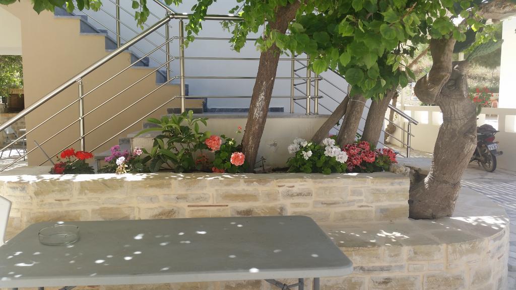 Antonios Hotel Apartments Матала Екстериор снимка