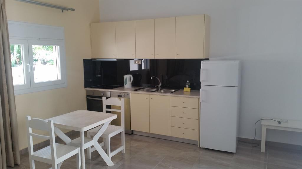Antonios Hotel Apartments Матала Стая снимка